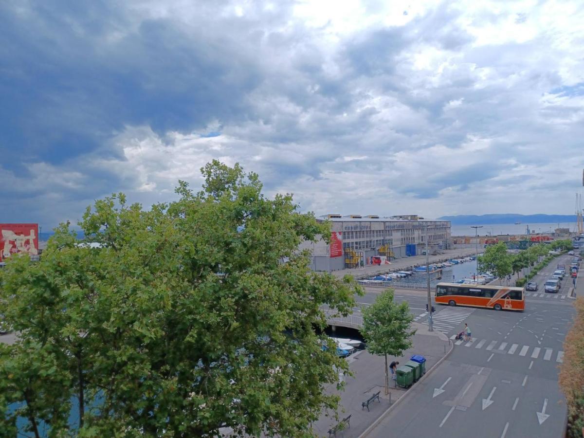 Apartmán In The Centar Of Rijeka Exteriér fotografie