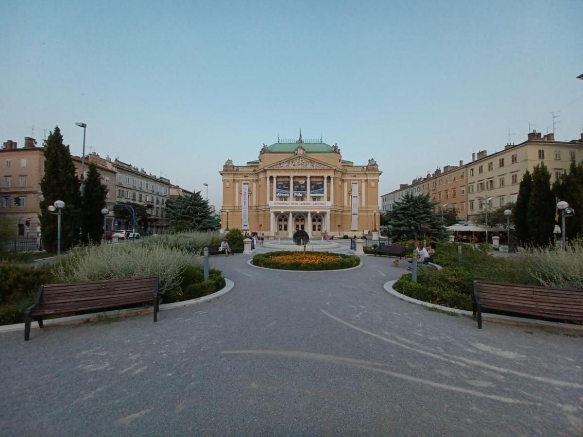Apartmán In The Centar Of Rijeka Exteriér fotografie